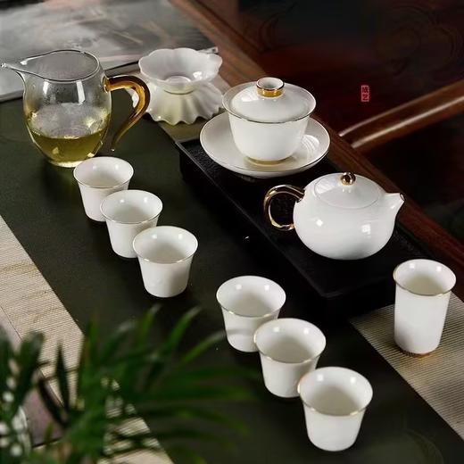 成艺-陶瓷功夫茶器隐雕蝶恋11入套组 商品图0