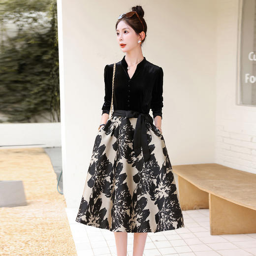 秋季新款，拼接单排多扣优雅气质水墨花朵显瘦长款连衣裙HR-JNFGN2805 商品图5