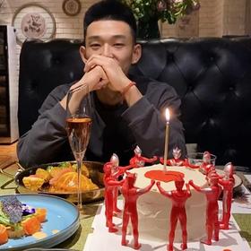 黑巢-奥特曼生日蛋糕