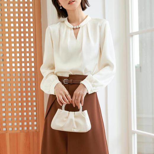 百姿 气质优雅雪纺衫2022秋季新款小衫V领钉珠褶皱长袖法式上衣女 商品图3