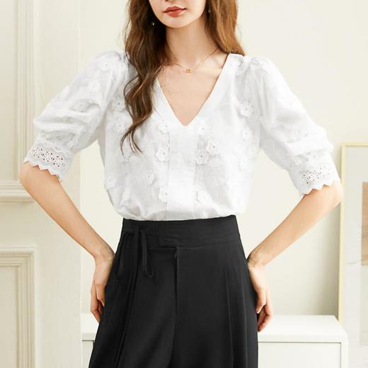 百姿 蕾丝V领短袖上衣2023夏季新款纯棉名媛气质蕾丝衫女231196 商品图2