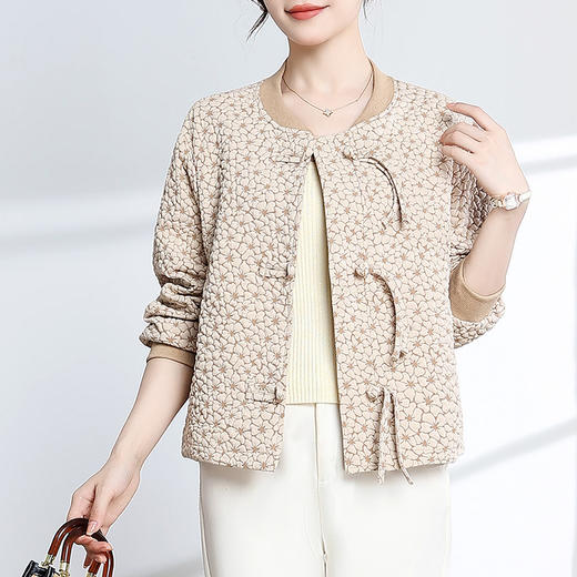 复古盘扣小外套，秋季新款长袖低领开衫休闲上衣提花时尚气质外搭QYM-JJ-C1038-Y 商品图0