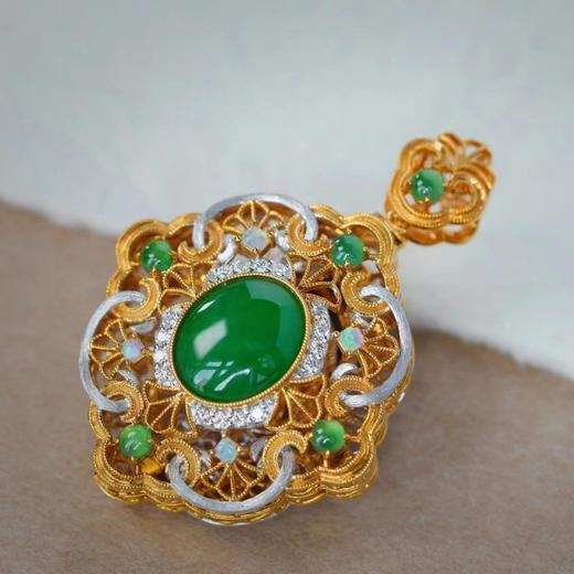 龢盒原创 满色辣绿老翡翠大绿蛋香囊 商品图0