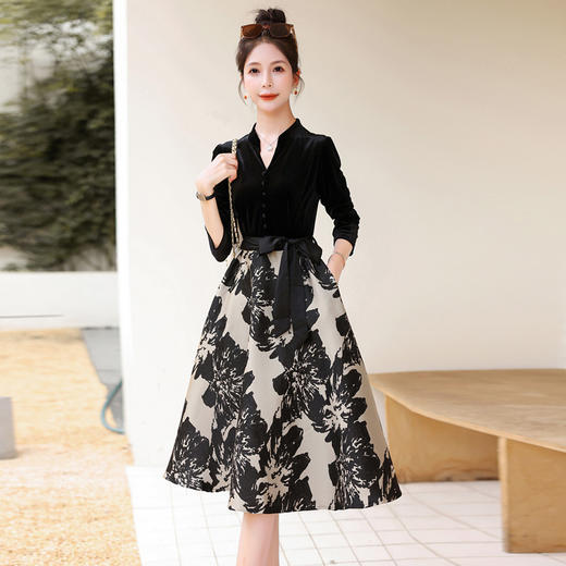 秋季新款，拼接单排多扣优雅气质水墨花朵显瘦长款连衣裙HR-JNFGN2805 商品图3