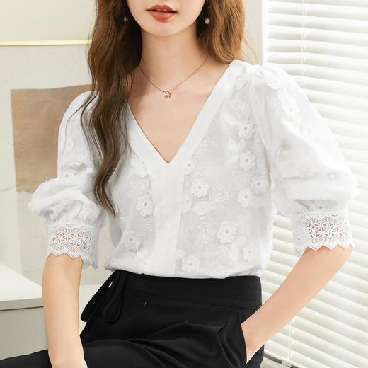 百姿 蕾丝V领短袖上衣2023夏季新款纯棉名媛气质蕾丝衫女231196 商品图1