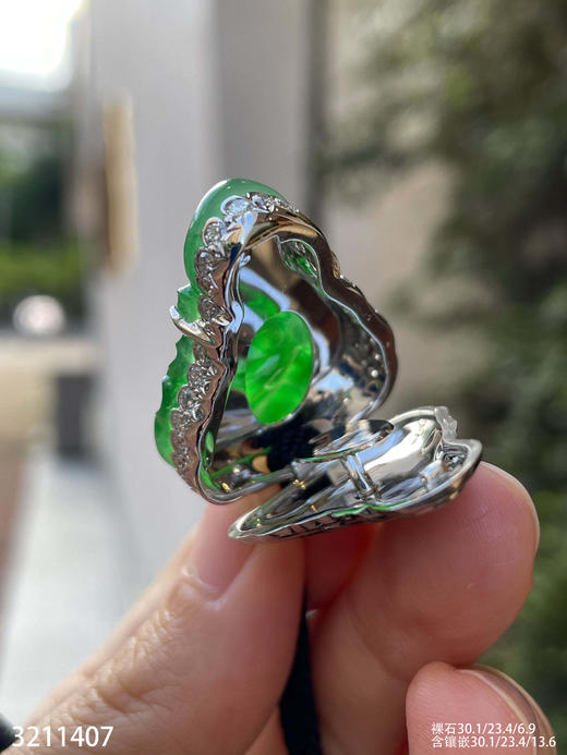 玻璃种艳绿大象吊坠【3211407】具体价格微信咨询 商品图7