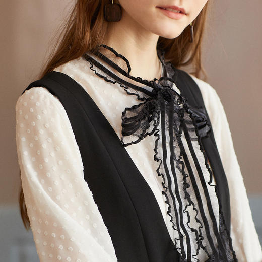 欧芮儿秋女 2018套 两件套灯笼袖波点雪纺衫背带裙中长 商品图2