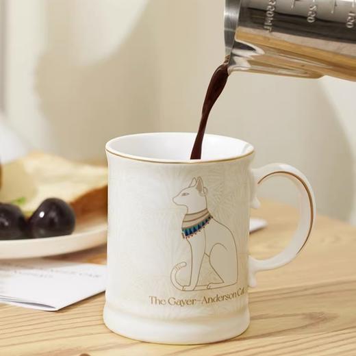 大英博物馆盖亚·安德森猫系列 莲花纹 复古陶瓷马克杯礼盒 黑色款/白色款 450ml 商品图3