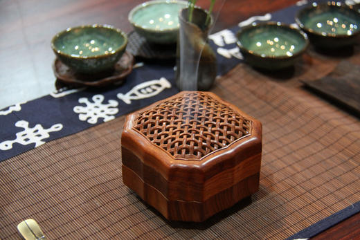 竹韵雅风编织纹-大°酸枝双层盘香盒 商品图4