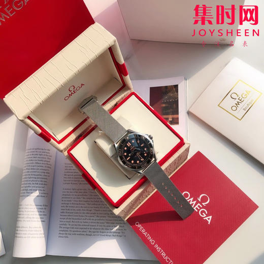 OMEGA欧米茄 海马300米系列 007系列电影《无瑕赴死》男主詹姆斯邦德同款 男士机械腕表
搭载原装进口西铁城 商品图1