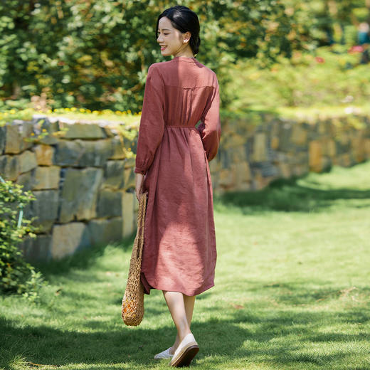 HM-S335秋季新款花朵重工刺绣文艺亚麻连衣裙圆领长袖宽松衬衫式长裙 商品图3