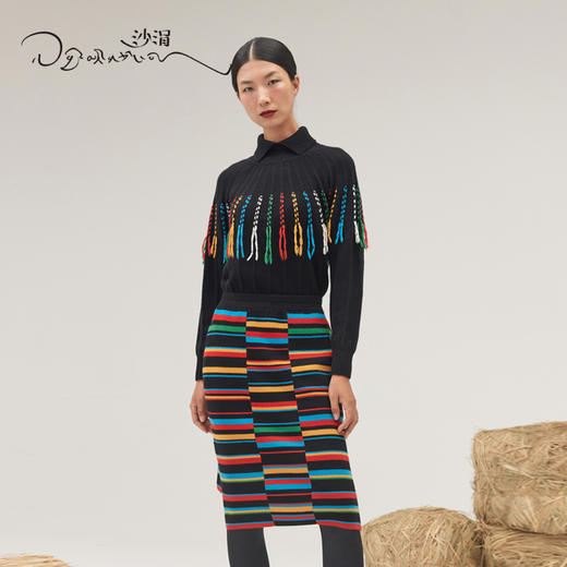 羊绒手工流苏双翻领中长套衫SJF95W450K 商品图4