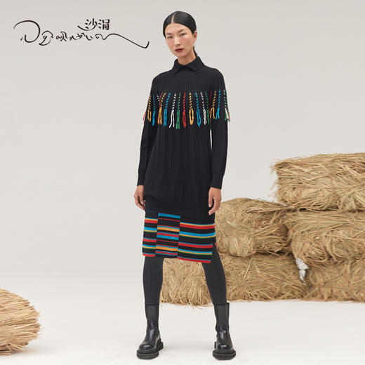 羊绒手工流苏双翻领中长套衫SJF95W450K 商品图3