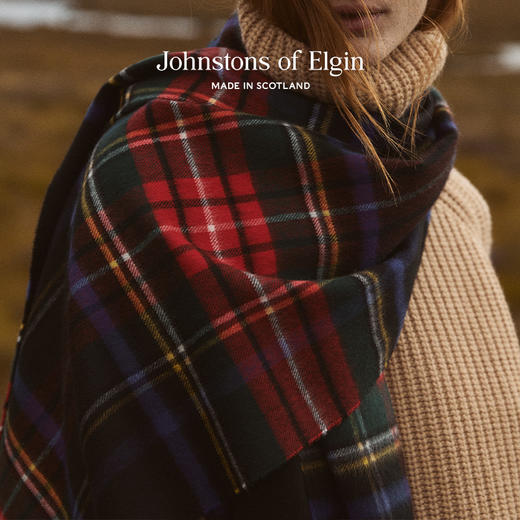 Johnstons of Elgin经典纯羊绒披肩 格纹 商品图2