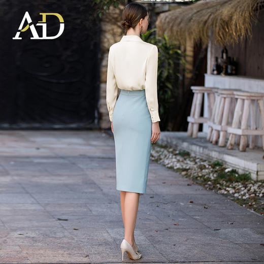 AD职场轻熟风两件套女秋季新款杏色设计感长袖衬衫工衣包臀西装裙 商品图4
