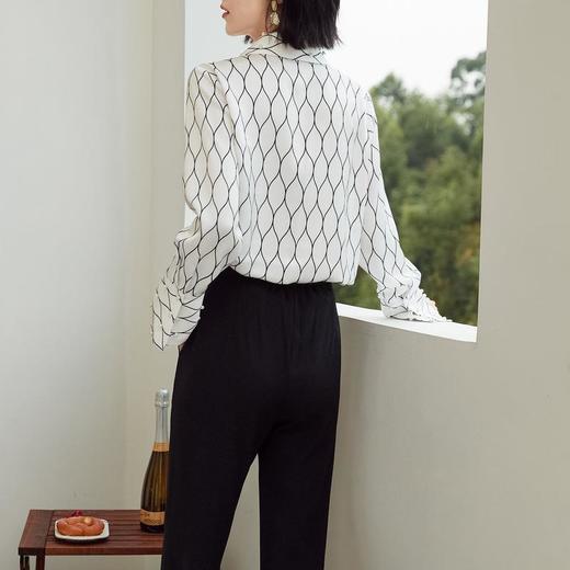 百姿 喇叭袖衬衫女2023秋季新款品牌女装减龄漂亮洋气小衫钉珠衬衣 商品图2