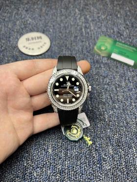 劳力士 ROLEX 游艇名仕系列 男士腕表 18K镀白金外圈嵌T冰糖钻 珠宝级镶嵌工艺