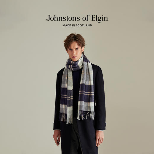 Johnstons of Elgin经典纯羊绒宽幅围巾 格纹 商品图6