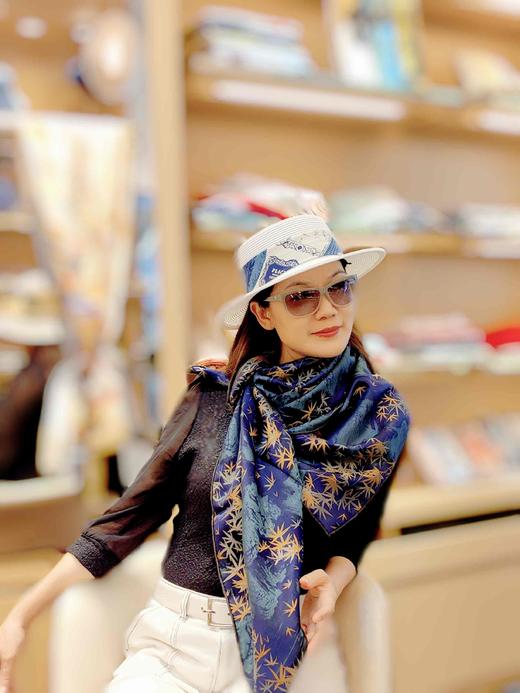 优品堂【雍容雅致2】非遗工艺香云纱薯莨宋锦桑蚕丝140方巾 商品图6