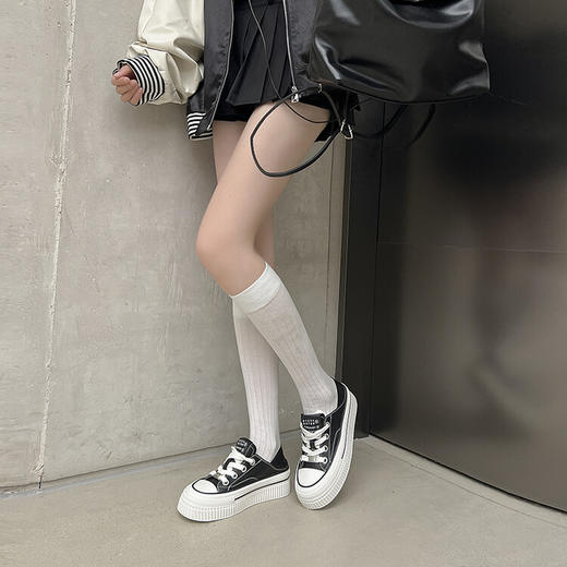 西村名物2023年秋季新款厚底拼色运动鞋圆头潮流百搭板鞋D23CM32651 商品图6