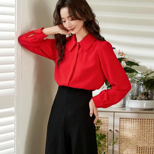百姿 娃娃领长袖衬衫2023春季新款红色结婚喜庆显瘦直筒衬衣女 商品图2