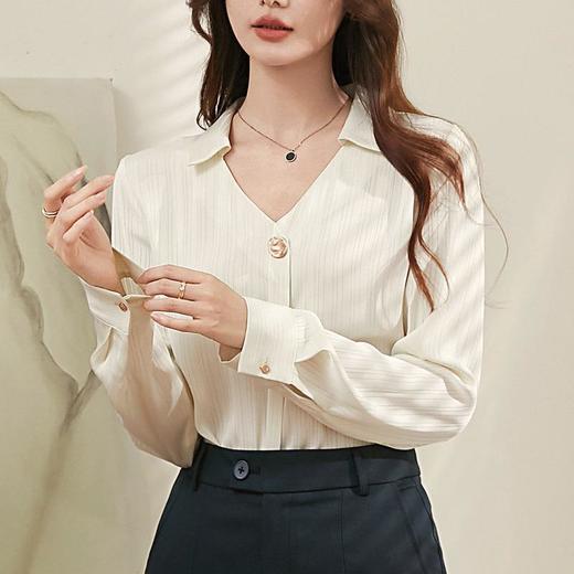 百姿 V领条纹小众雪纺衫2023秋季新款百搭轻奢长袖衬衫女231225 商品图3