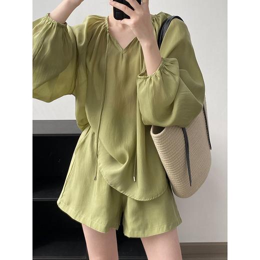裁缝学苑AQ194 V领长袖套头小衫纸样女装衬衫阔腿短裤套装女装版 商品图1