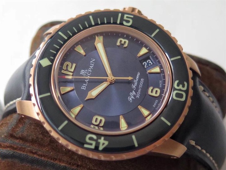 ZF厂宝珀五十噚5015红金腕表评测-顶级蓝宝石圈口