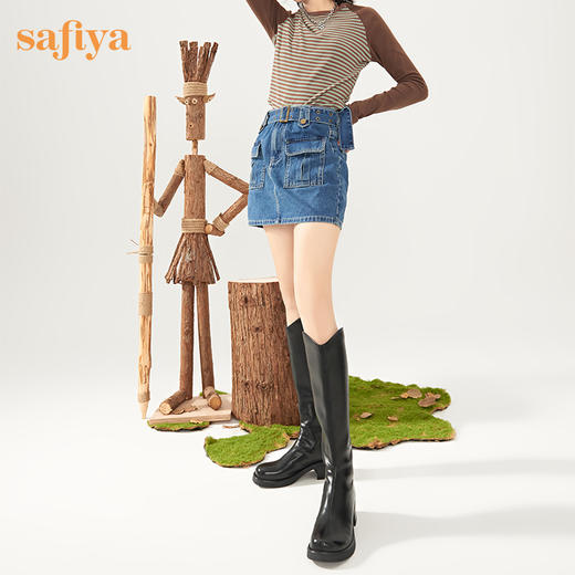 Safiya/索菲娅 2023冬季新品 潮流街头V口显瘦拉链厚底高筒骑士靴长靴 SF34117002/SF34119002 商品图4