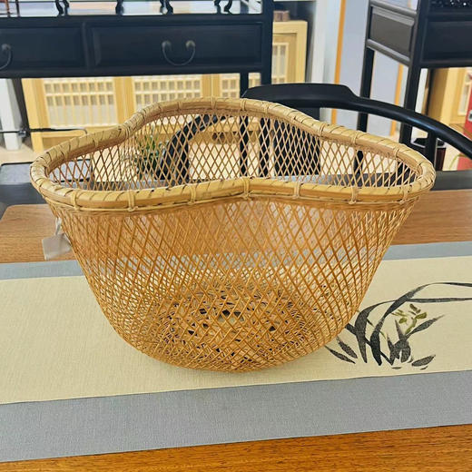 日系镂空竹花器 商品图0