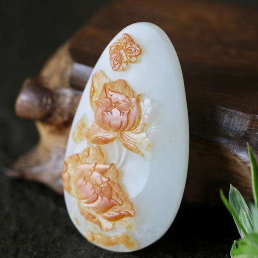 和田玉（白玉 ）子料玉牌挂件--花好月圆27.91g 商品图4