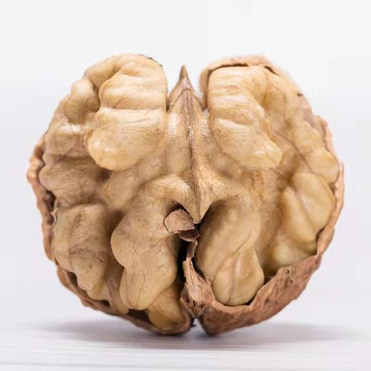 平价优选：云南山野核桃薄脆核桃+新疆阿克苏优级纸皮核桃河北发货500g*2包 商品图2