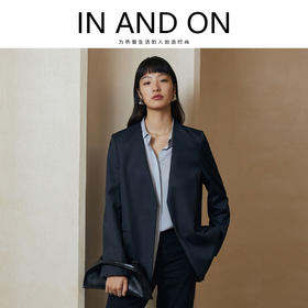 IN AND ON极简廓形感 精纺羊毛V领西装外套53490