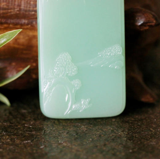 和田玉（碧玉-无结构粉绿）玉牌--一江春水向东流30.15g 商品图5