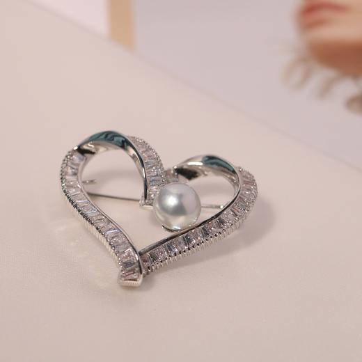 甄珠贝 澳白珠8-9mm 胸针 商品图0