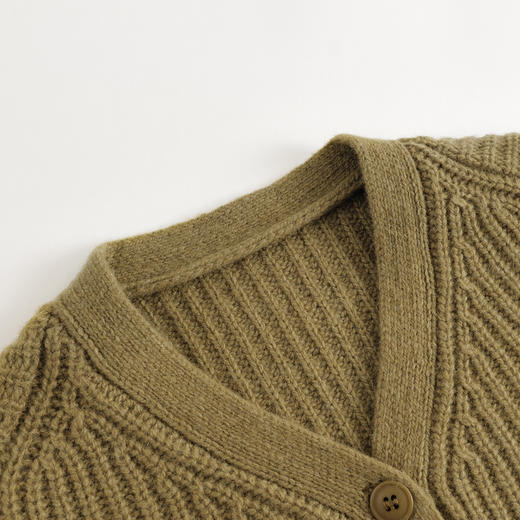 【马克珍妮 芦芙】秋冬新款 女童绵羊毛V领针织开衫231916 商品图3