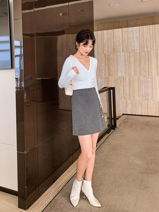 欧芮儿高腰显瘦半身裙女2022春装新品纯色时尚百搭伞裙A字裙 商品图2