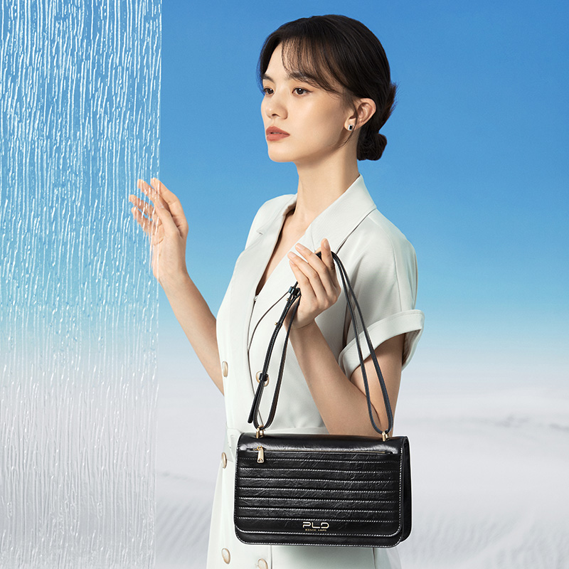 保兰德PLD东方雅奢系列琴谱包油蜡皮单肩斜挎包通勤必备女包