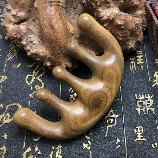 绿檀木按摩梳 商品图0