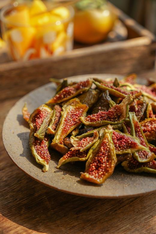 回归上架！7斤鲜果1斤干！超好吃【无花果干】当季青皮鲜果制作！干吃/泡水/煲粥/炖汤/烘焙 怎么都好吃！ 商品图7