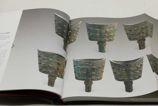 钜惠：《长沙馆藏文物精华》，16开铜版彩印，王立华主编，湖南美术出版社2007年版，173页，定价198，售价38元，非偏远地区包邮。 商品图5