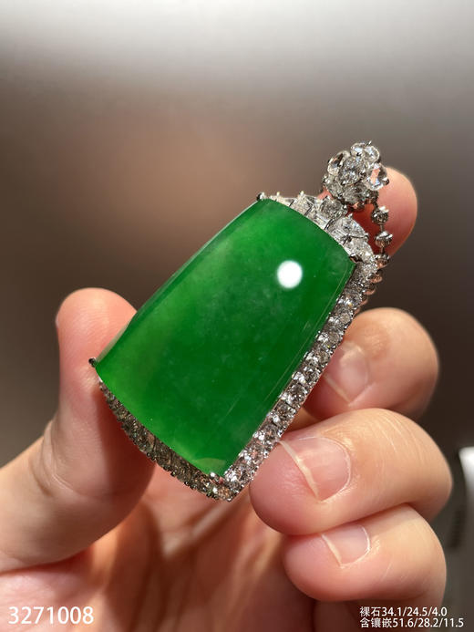老坑艳绿无事牌吊坠【3271008】具体价格微信咨询 商品图2