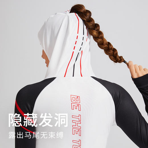 科里芙 新款连帽指套长袖户外运动跑步健身T恤时尚透气上衣 商品图1