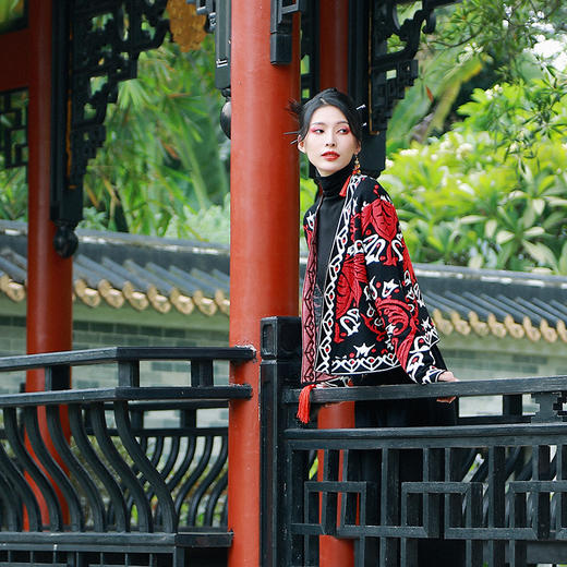 雅致旖旎针织短外套| 现货加急发 | 花纹大气有韵味 商品图4