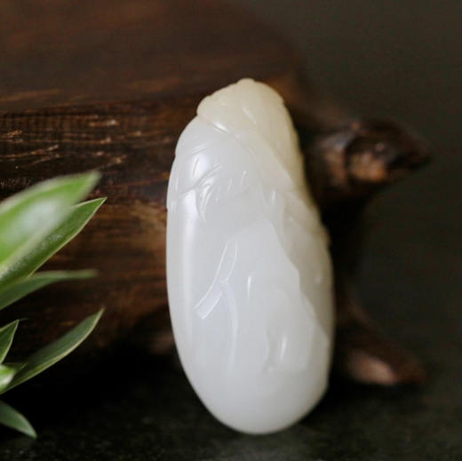 和田玉（糖白玉-无结构 ）挂件--花开富贵13.39g 商品图2