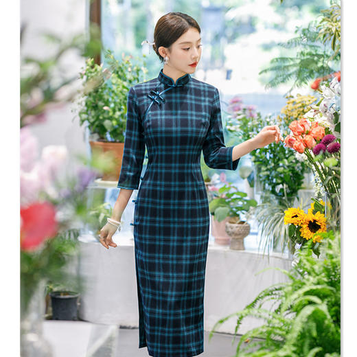 GX扎染格子旗袍2023秋新款时改良中式长款七分袖女士日常民国风旗袍 商品图2