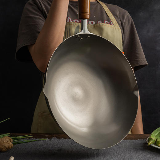 日本长谷元带滤嘴钛炒锅30cm送锅盖 商品图2