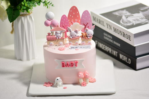 【兔兔小火车】动物奶油、新鲜水果、原味戚风蛋糕；粉色小火车、可爱小兔子，少女心、女孩儿蛋糕~ 商品图0