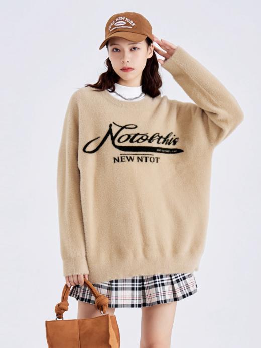 NTOT/NOTMY22233/绒感花体刺绣套头毛衣 商品图0