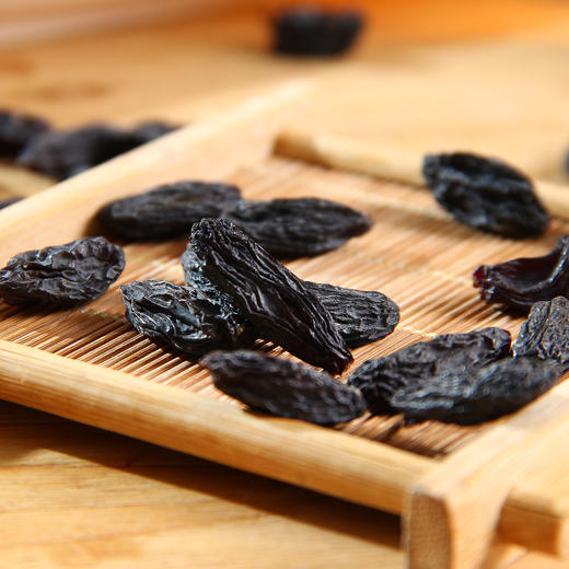 【自营】天山公主新疆特产特级无籽大颗粒吐鲁番黑加仑葡萄干500g /袋 商品图3